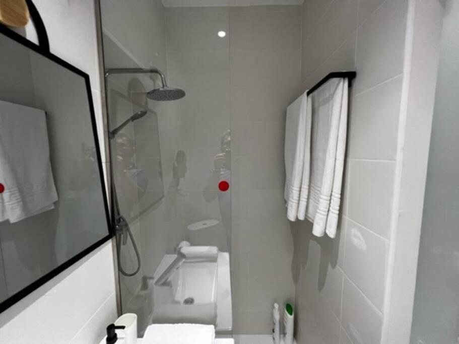 1B-Precioso Apartamento En Pleno Centro. A Estreno Alcazar de San Juan Exterior foto